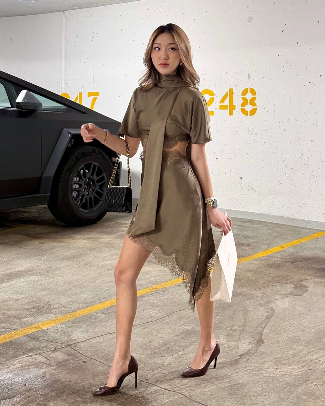 Bianca | Cut Out Satijnen Mini Jurk