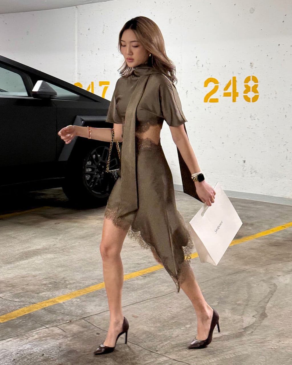 Bianca | Cut Out Satijnen Mini Jurk