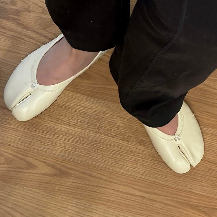Elizabeth | Split Toe Ballet Flats