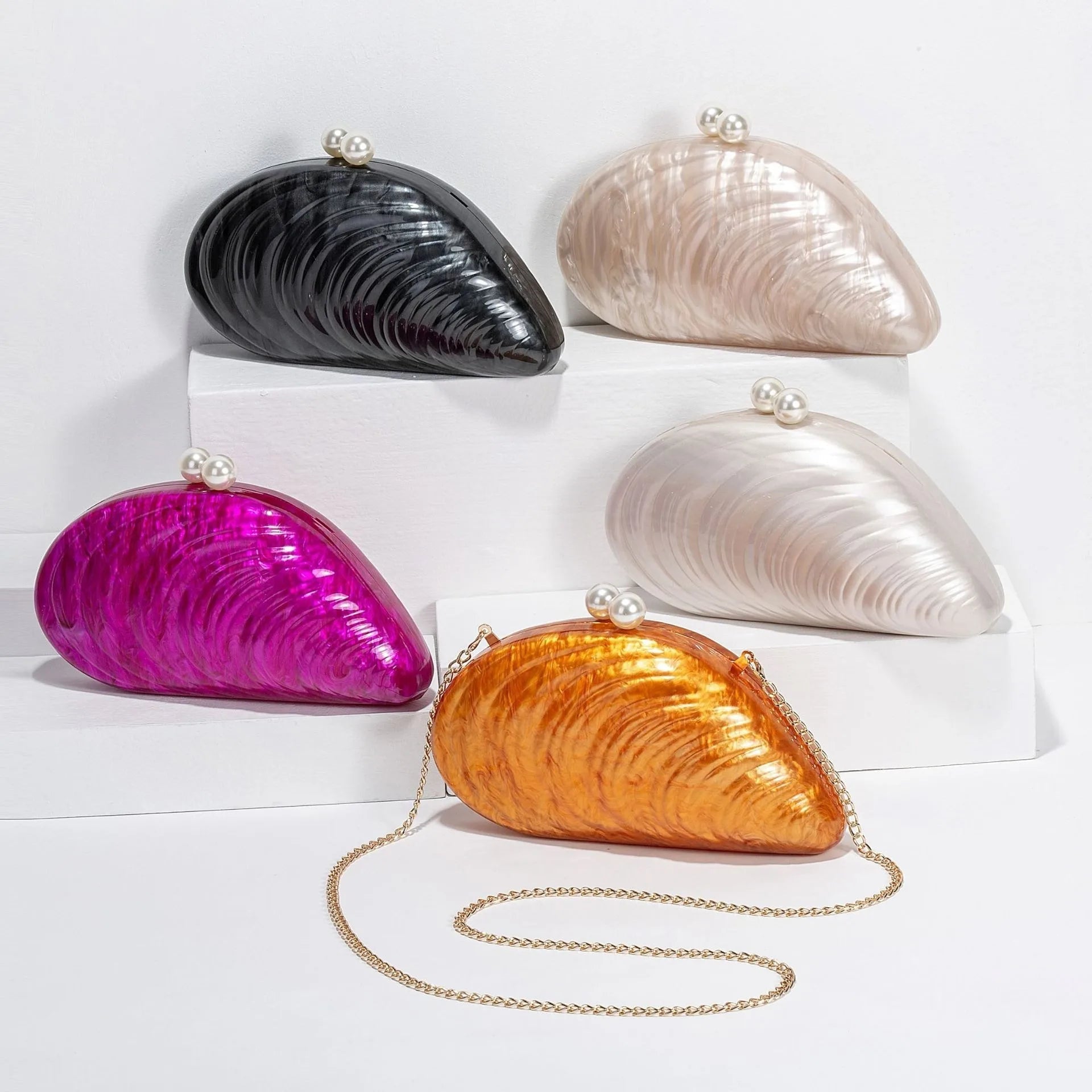 Valentina | Schelpvormige Clutch Tas