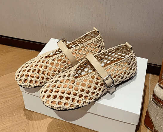 Bianca | Geweven Holle Platte Sandalen