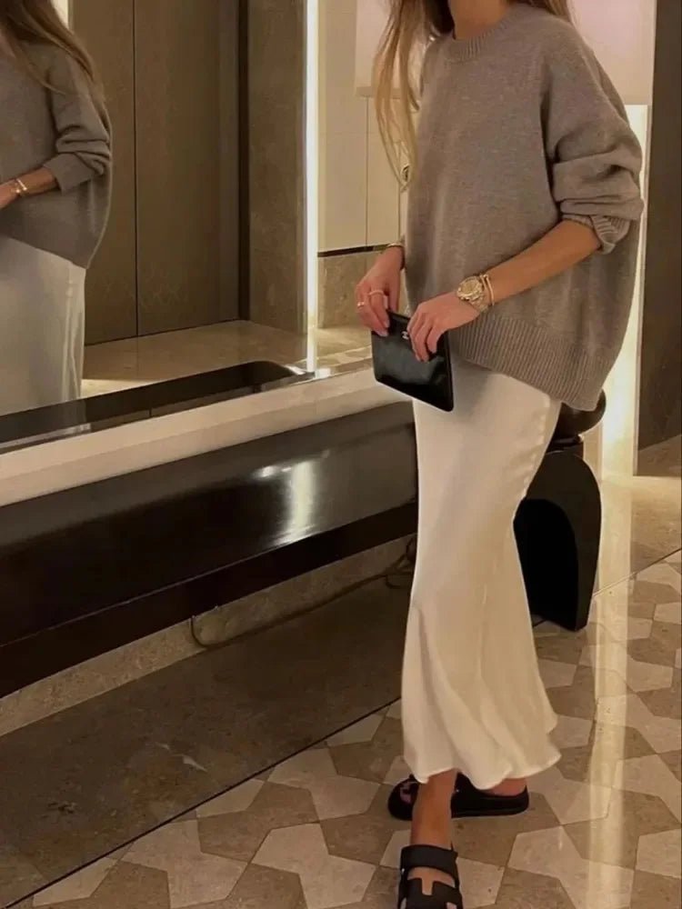 Anais | Hoge Taille Zwarte Satijnen Midi Rok