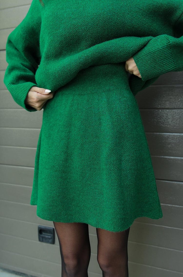 Astrid | Herfstset met rok en trui